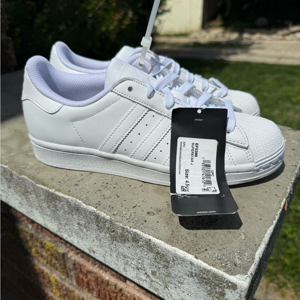 NWOB Adidas Superstar Triple White size 4.5Y